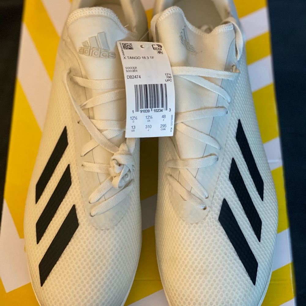 Adidas X Tango 18.3 size 13